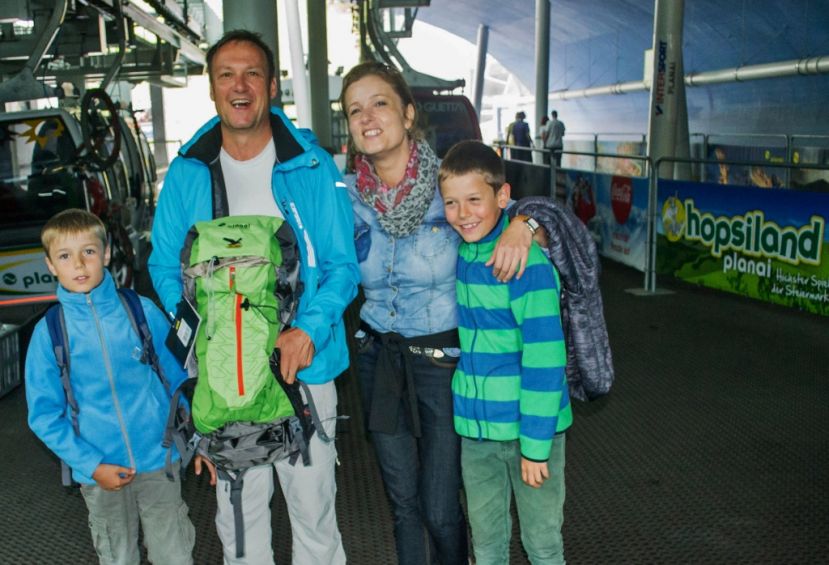 Familie Wilhelm – sie waren die 100.000ten Sommergäste auf der Planai 2016