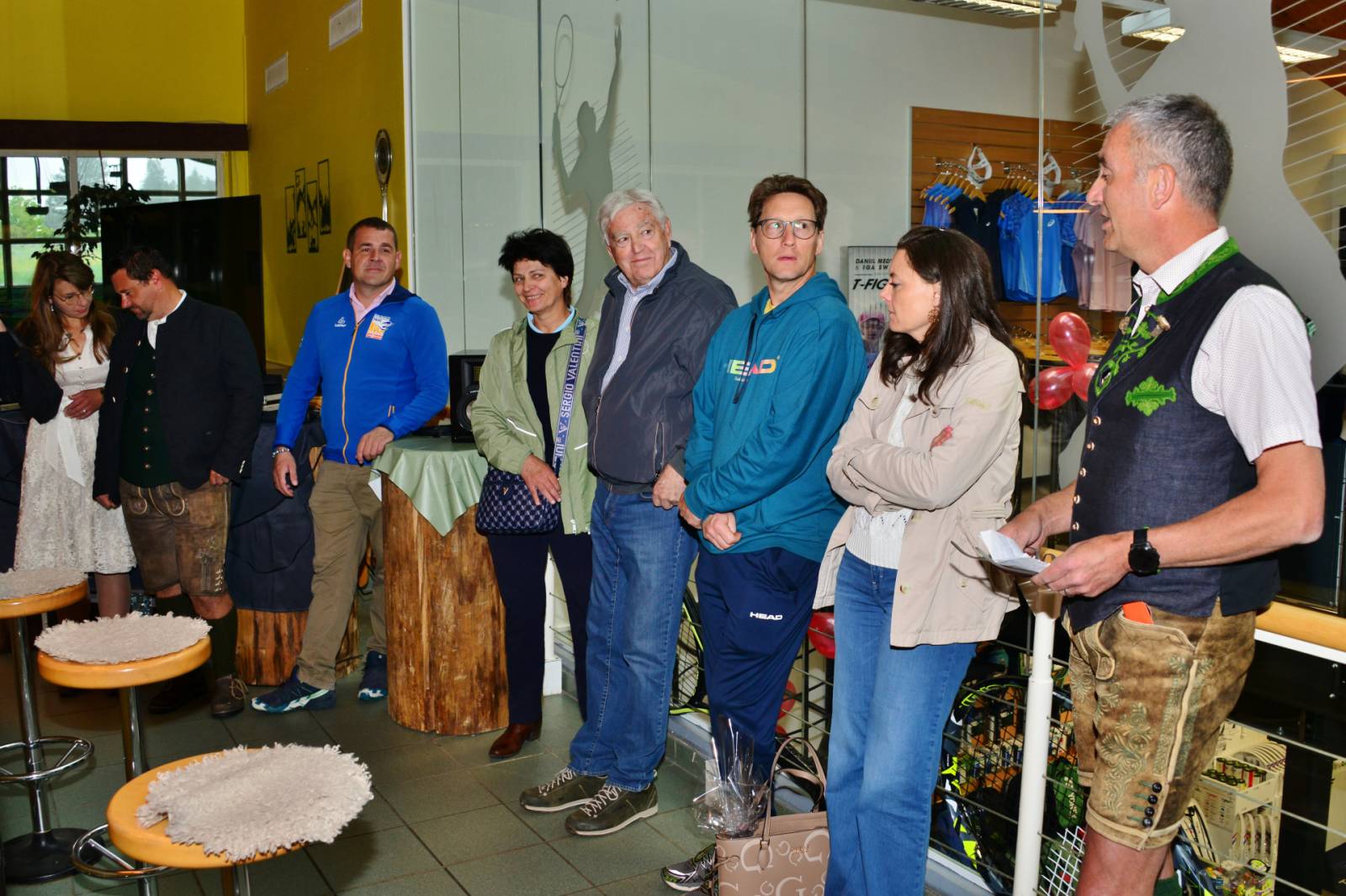 Neueroeffnung Mikes Tennisshop 2025_47