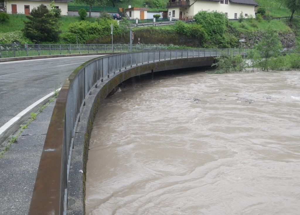 Die Enns kommt über die Ufer