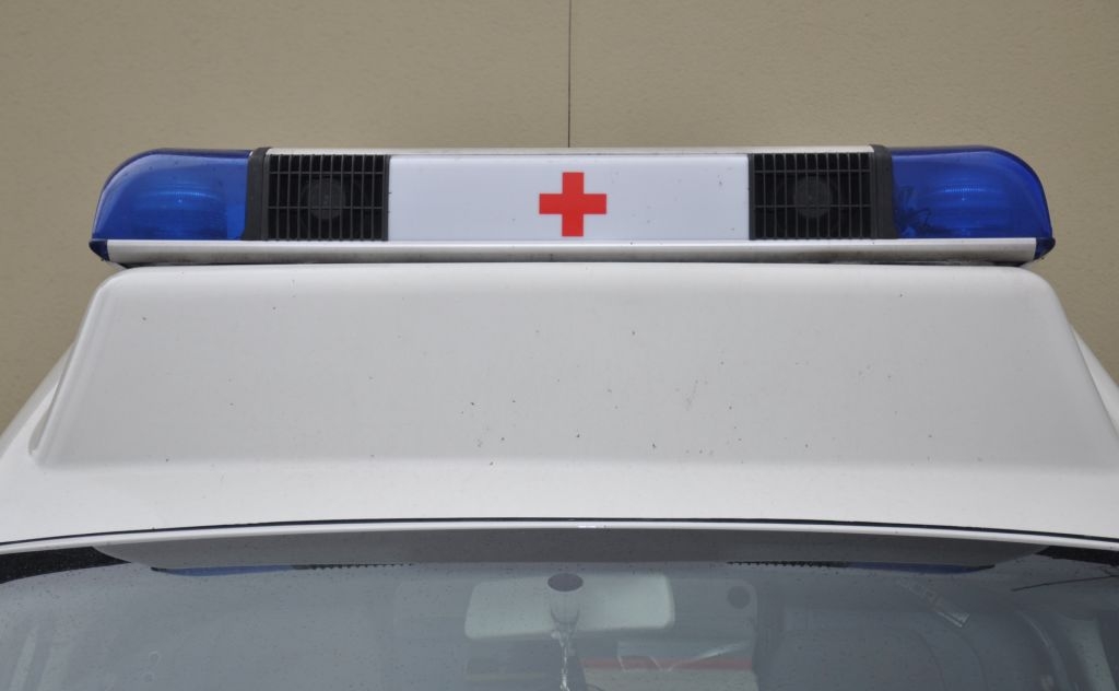 Zwei Jugendliche durch Moped Sturz verletzt