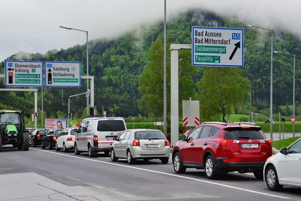 Selbst gemachte Staus in Trautenfels