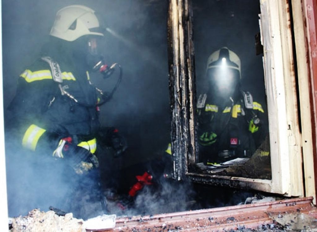 Drei Personen bei Brand gerettet