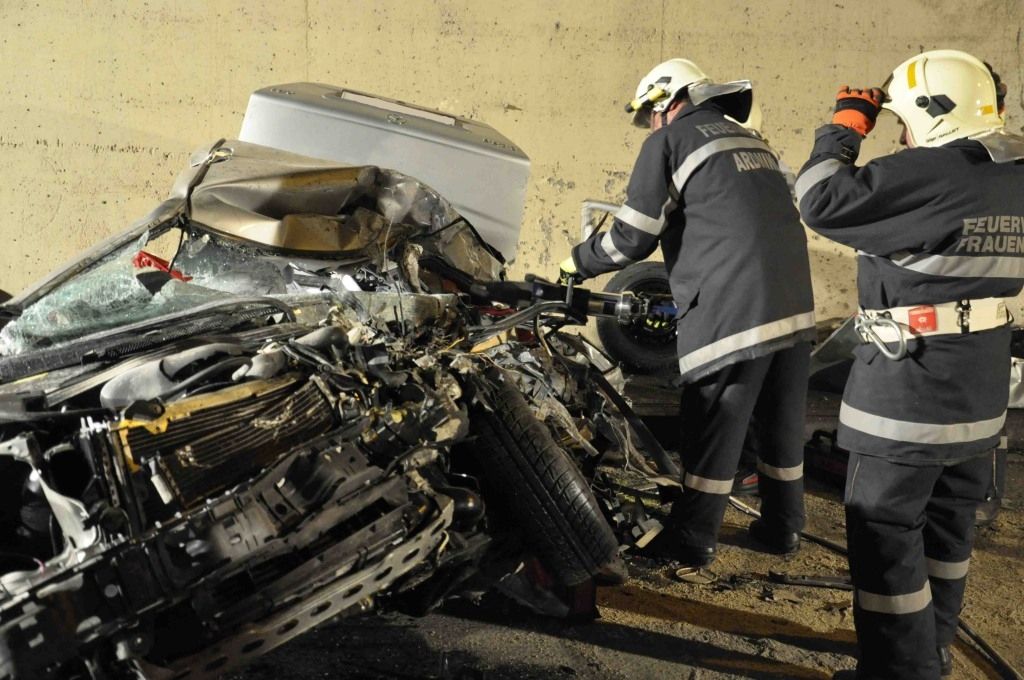 Verkehrsunfall im Bosrucktunnel