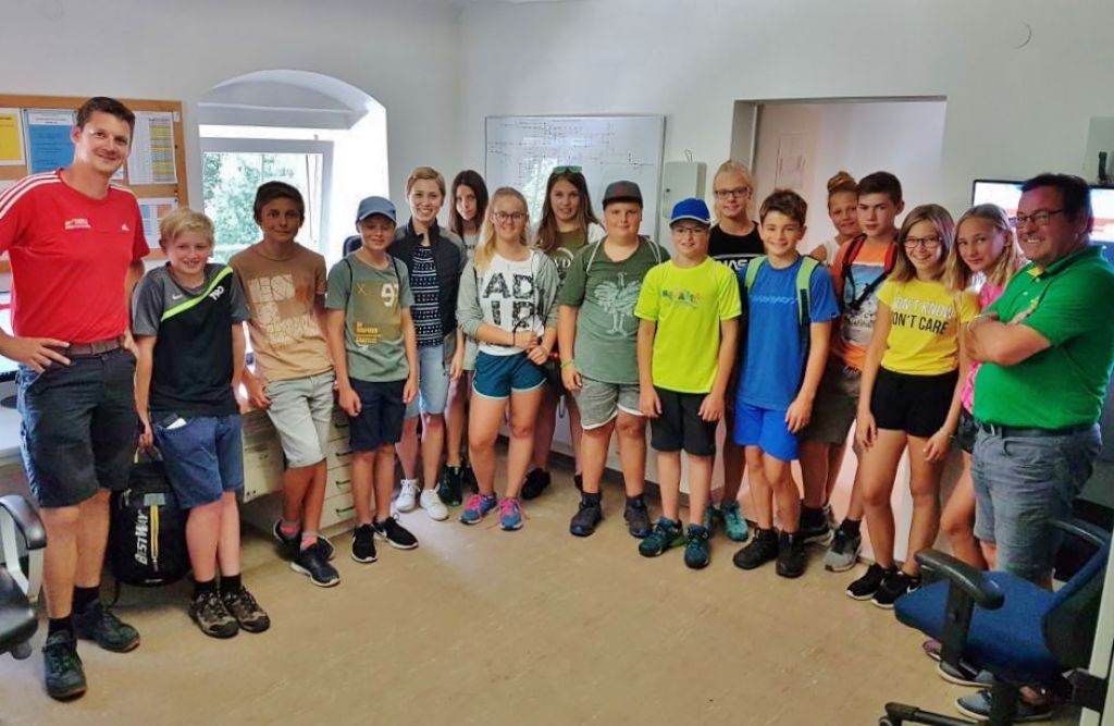 Schüler auf Exkursion im E-Werk
