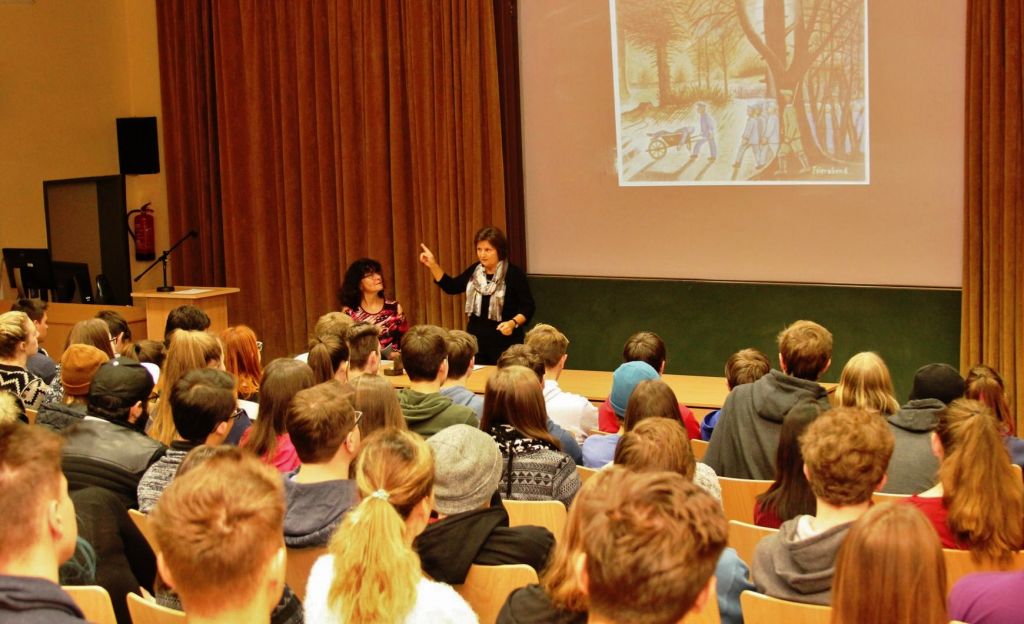 Zeitzeugengespräch an der HAK Liezen