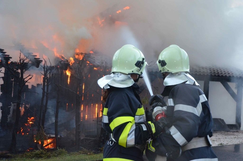 Hüttenbrand am Zwirtnersee