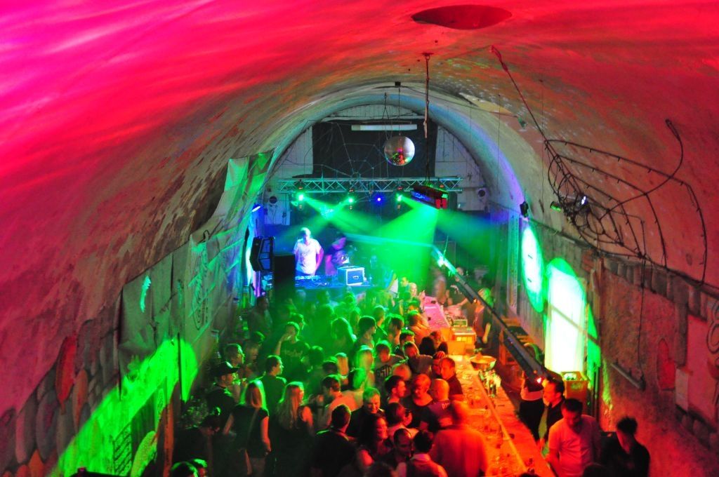 Liezener Rave Party - Unbelievable