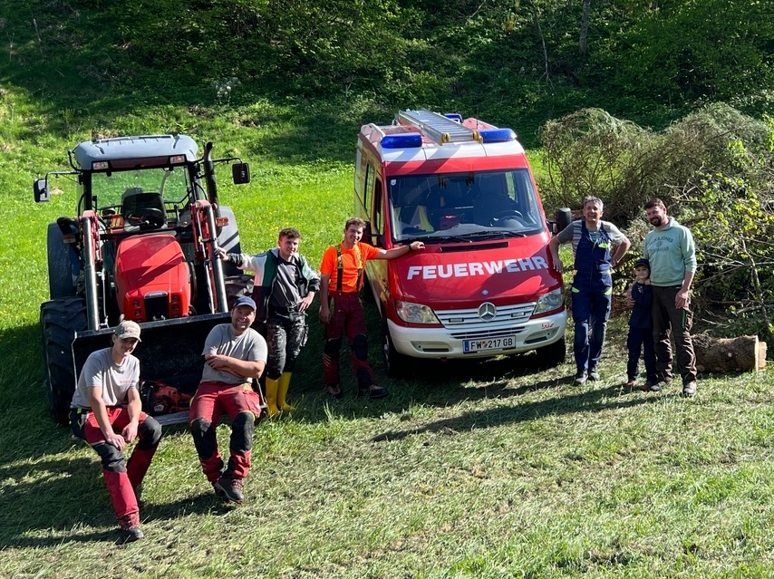 Gemeinsam gegen das Hochwasser