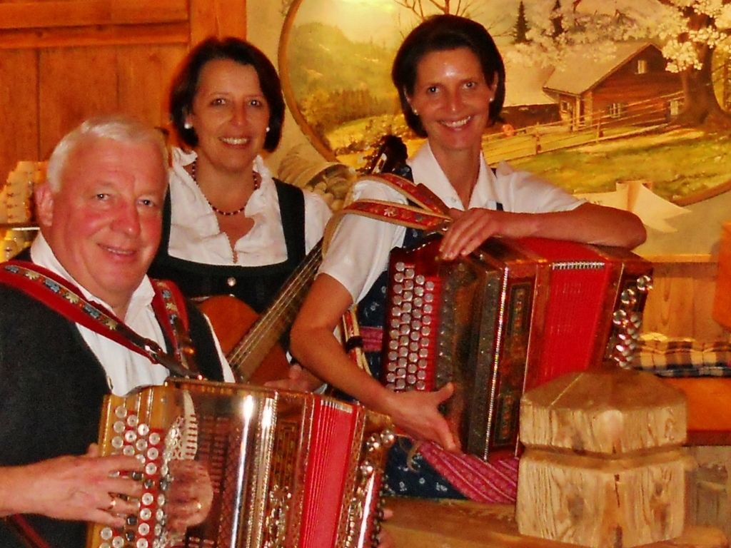 Volksmusik und Radioaufzeichnung