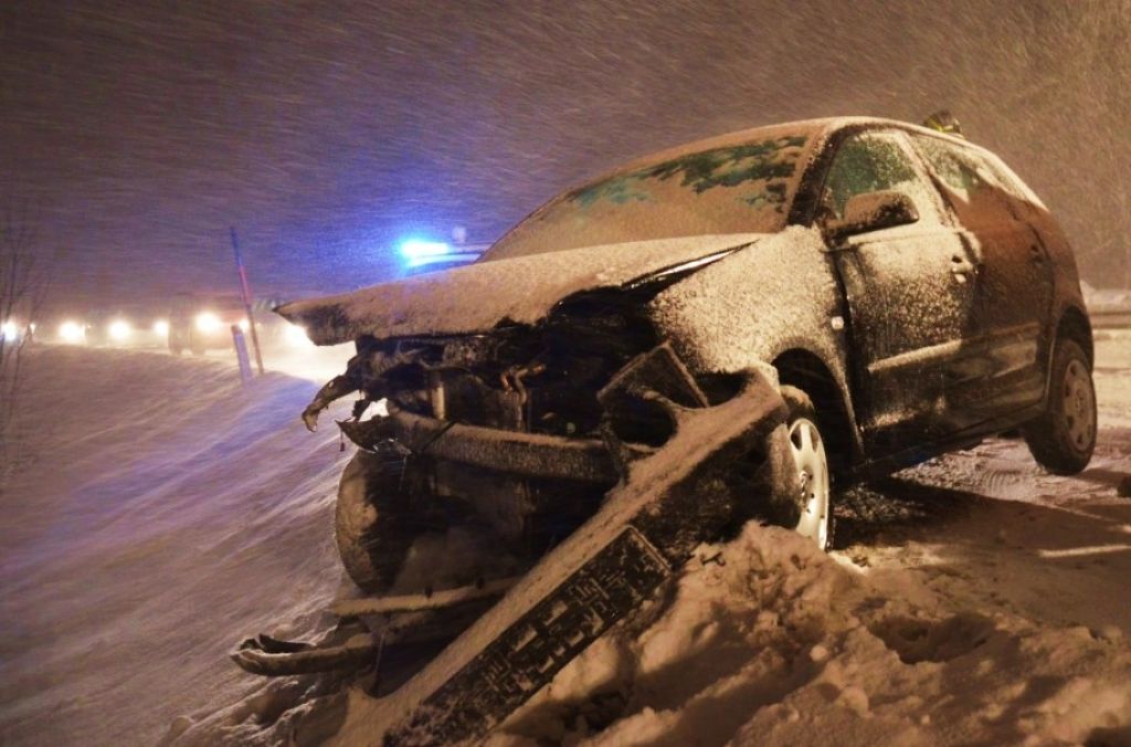 Frontalunfall auf der B146
