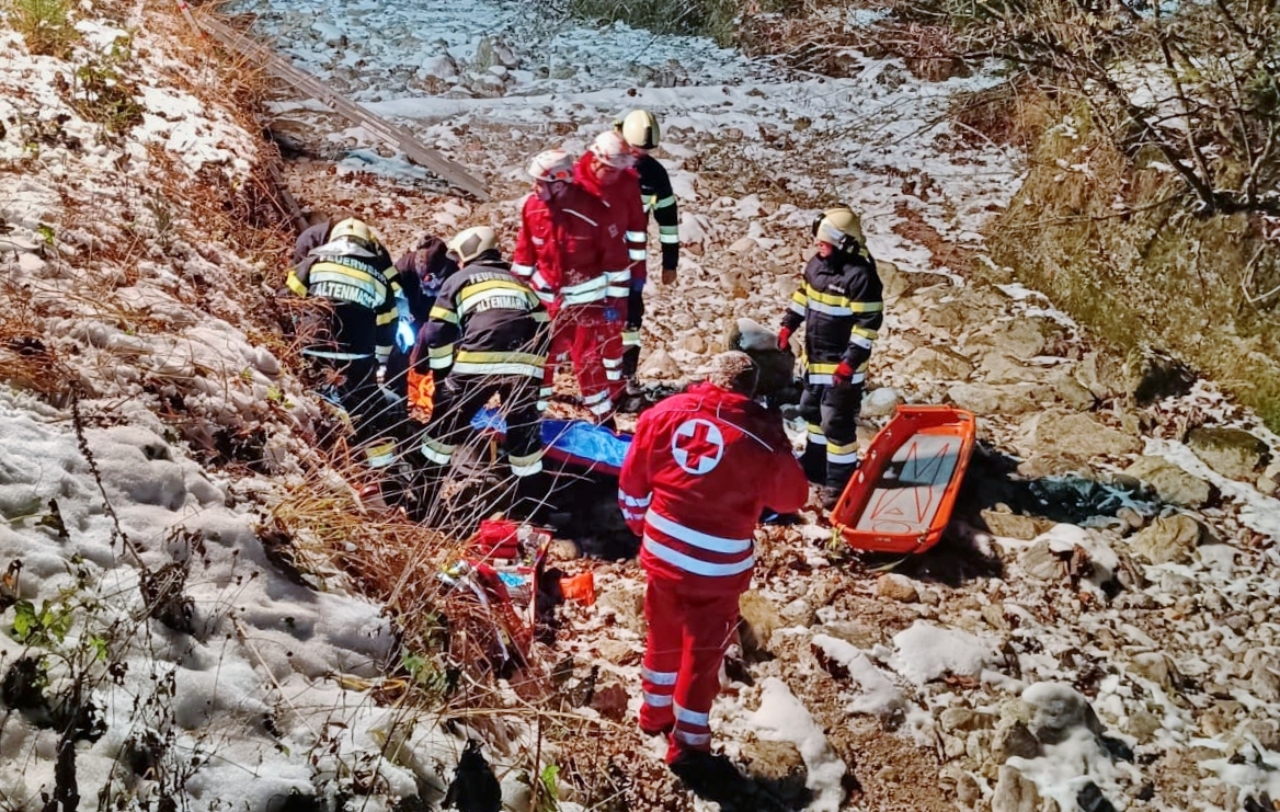 Menschenrettung in unwegsamem Gelände