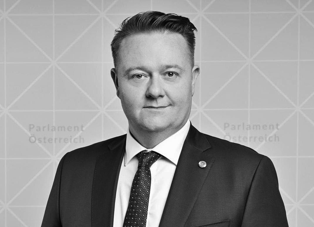 Lindner kämpft für den Erhalt des Bezirksgerichts