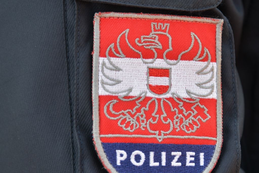 Trickdiebinnen stahlen Bargeld