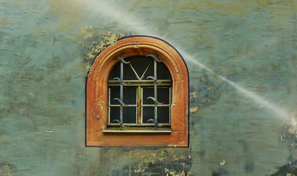 Tötlicher Sturz aus Fenster in Zauchen