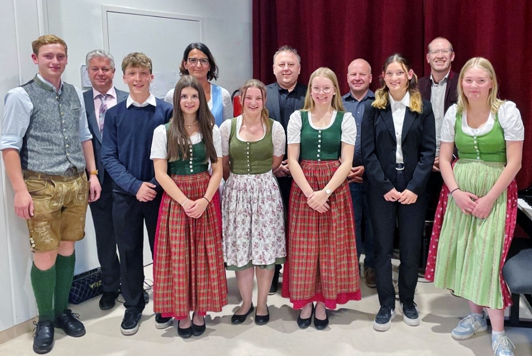 Abschlussprüfung & goldenes Leistungsabzeichen