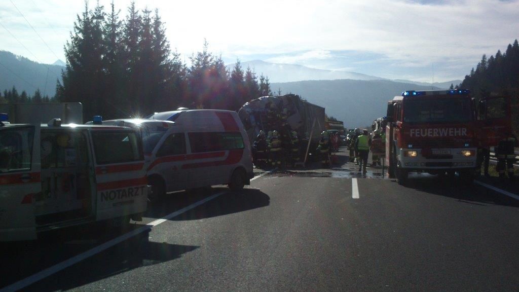 Tödlicher LKW Unfall auf A9