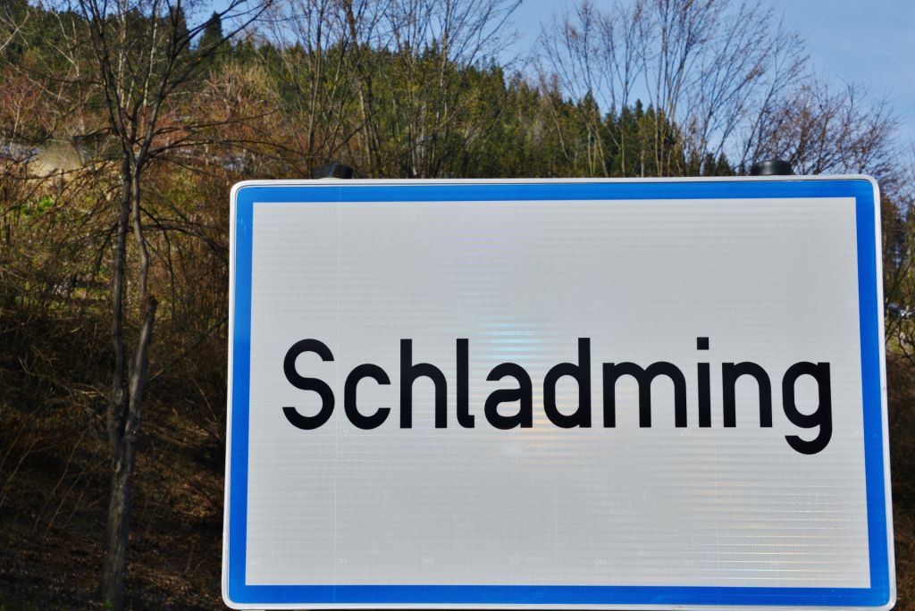 Allerorts die Frage nach dem WARUM!