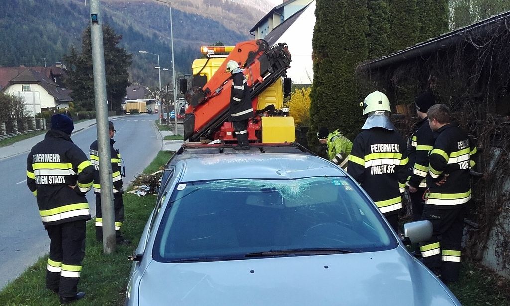 Unfall im Ortsgebiet von Trieben