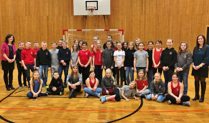 Stiftsgymnasium tanzte für den guten Zweck