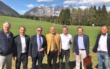 Herbert Bachler, Michael Holter, Ing. Rudolf Rieder sen., Ing. Rudi Rattenberger, Mag. Klaus Paukovits, Dipl. Betriebswirt Marius Heinze und Mag. Matthias Birkner.