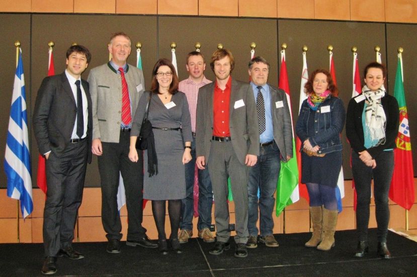 vlnr: : Claudio Carlone(Projektleiter Green Mountain), Volkhard Maier (GF Naturpark Sölktäler), Alessandra Pala( Programm South-East-Europe), Ferdinand Prenner (Projektleiter Naturpark Sölktäler), Bgm. Karl Brandner (Kleinsölk), Naturparkobmann Bgm. Albert Holzinger (Naturparkobmann), Vize-Bgm. Karin Rießner (St. Nikolai), Doris Hary (Land Steiermark)