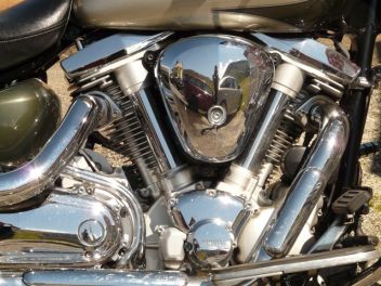 Motorradlenker nach Sturz verletzt