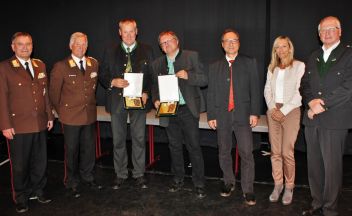 Ehrung verdienter Persönlichkeiten der Feuerwehr