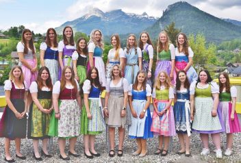 vorne v.l.n.r: Windhofer Cornelia, Schrottshammer Julia, Urstöger Katharina, Winterauer Nina, Moosbrugger Carola, Prüggler Simone, Hillbrand Nicola, Gösweiner Christina, Fuchs Daniela, Gasperl Ronja hinten v.l.n.r: Stricker Rebecca, Webinger Alina, Zopf Hanna, Gamsjäger Olivia, Gangl Kristina, Haslauer Eva, Gruber-Veit Alina, Leitgab Sara, Moser Verena, Haigl Sarah