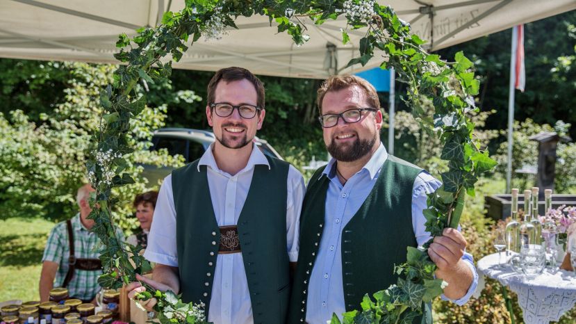 der neue Geschäftsführer Oliver Gulas, MSc mit Andreas Danner