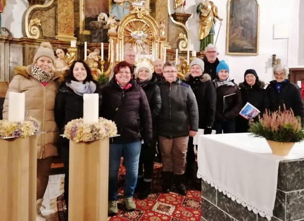 Stimmungsvolles Adventlieder-Seminar