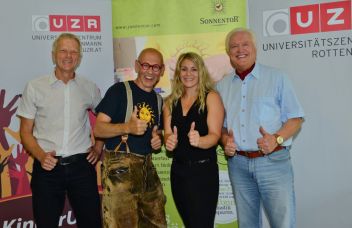 Helmut Schaupensteiner, Johannes Gutmann, Margot Buchmann und Dr. h.c. Ernst E.P. Hochsteger