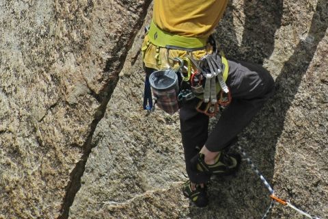 Bergsteigerin schwer verletzt