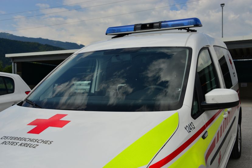 Bei Verkehrsunfall schwer verletzt