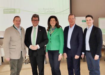 ÖAAB Landesobmann Bundesrat Günther Ruprecht, Bundesminister Martin Polaschek, Klubobfrau Barbara Riener, Spitzenkandidat Peter Amreich und Landesgeschäftsführer Lukas Tödling.