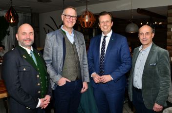 Raimund Sulzbacher, Egon Gojer, Dr. Kornhäusl und Helmut Laschan