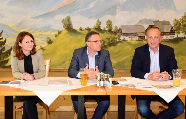 Bezirksparteisitzung mit August Wöginger