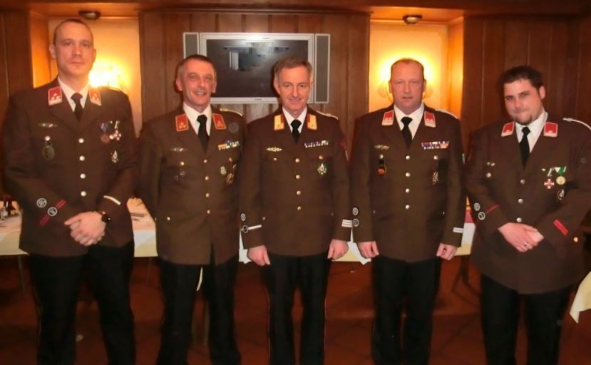 v.l.n.r. BM Patrick Fluch, HBI Harald Zefferer, ABI Helmut Sam, OBI Raimund Rojer, BM Silvestro Esposito