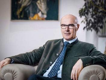 Dieses Projekt ist für die gesamte Region von großer Wichtigkeit, die Gesundheitsversorgung ist nun gesichert und es kann damit auch gelingen, wieder junge ÄrztInnen in das Gesäuse bzw. nach Admont zu bringen, so DI Helmuth Neuner.