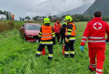 Verkehrsunfall auf der B146