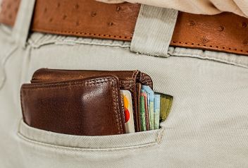 27 Taschen - Diebstähle geklärt