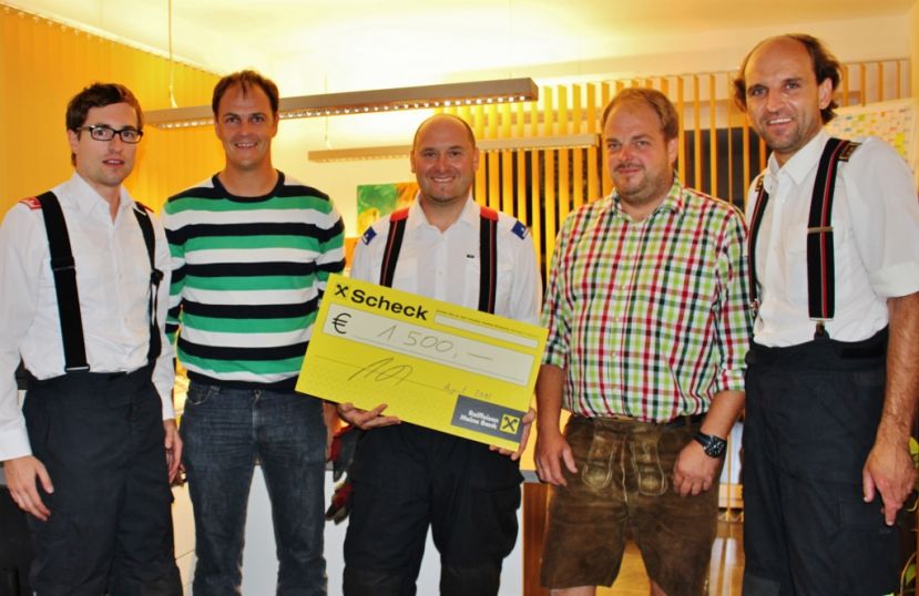Binder Verputz übergab € 1500,-