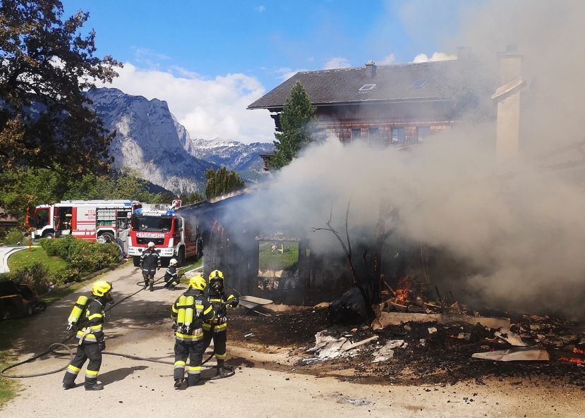 Werkstatt und Garagenbrand