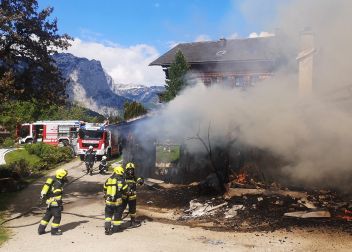 Werkstatt und Garagenbrand