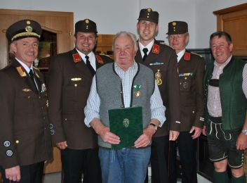 v.l.n.r. ABI Sam, OBI Leitner, HFM Kummer sen., HBI Göschl, EHBI Pötsch, BGM Hager