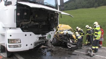 Tödliche Kollission mit LKW