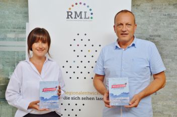 Landtagsabgeordneter und Bürgermeister Armin Forstner und Landtagsabgeordnete Michaela Grubesa