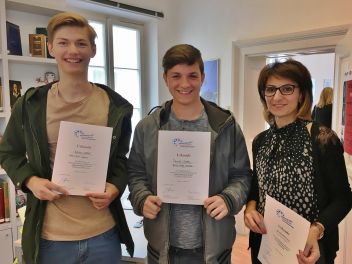 Adrian Wetzel, Daniel Wieser, Mag. Bella Pils