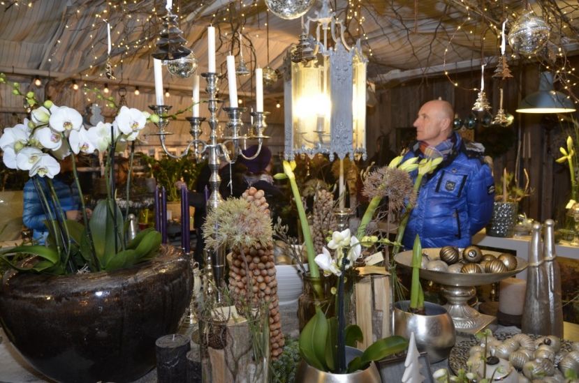 Adventbasar bei Blumen Pranzl