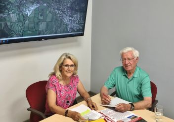 Stellungnahme von Bürgermeisterin Roswitha Glashüttner zur Bürgerinitiative von Unternehmer Wolfgang Überbacher, die Umfahrung so südlich wie möglich zu führen