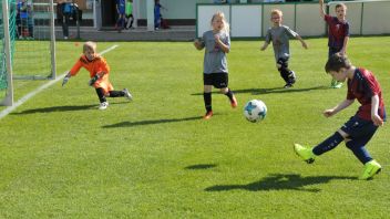 Lasst unsere Kinder wieder Fußball spielen